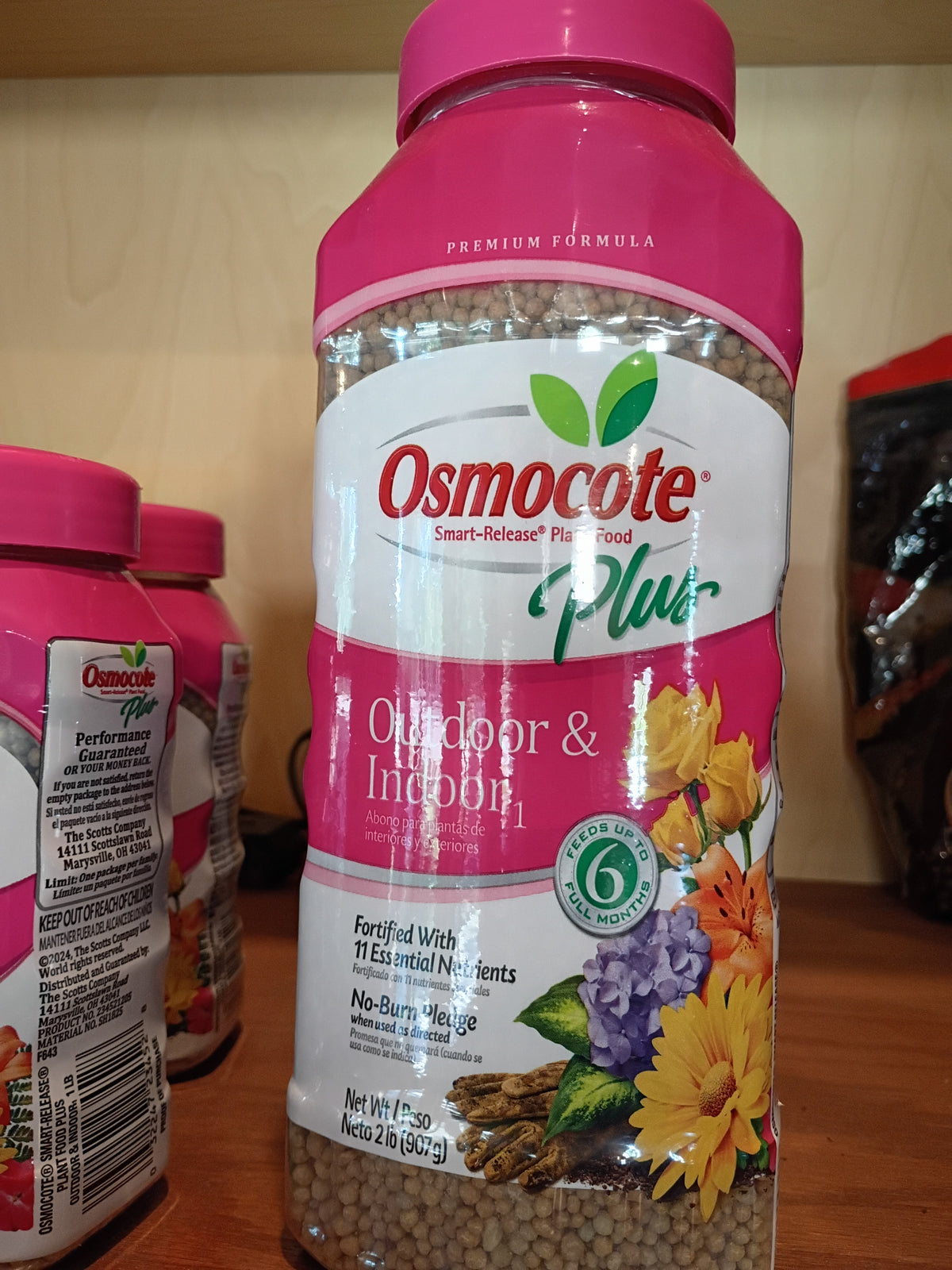2 lb Osmocote Smart Realease Plant Food Plus